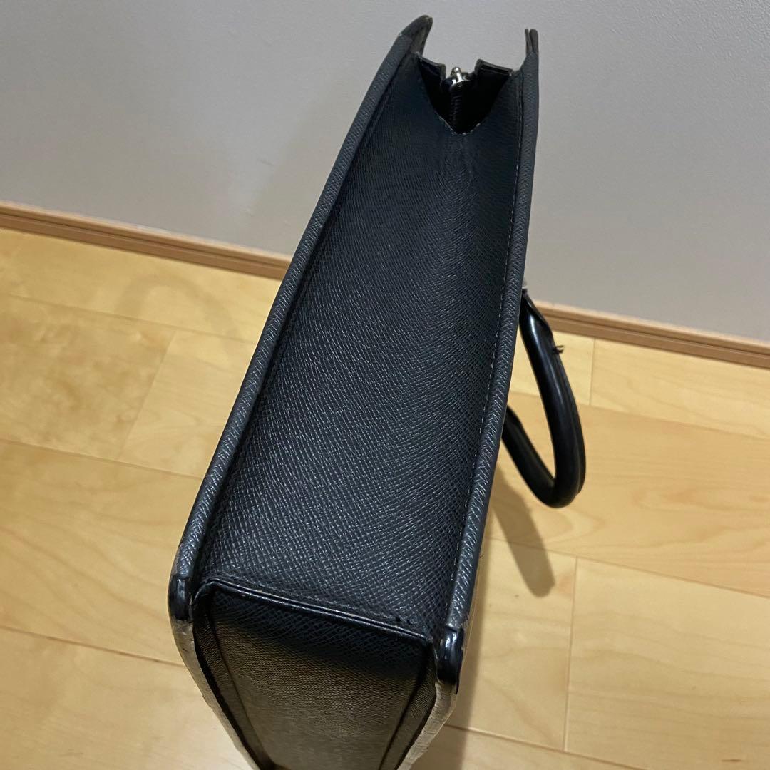 正規品 本物 ルイヴィトン ビジネスバッグ タイガライン VI0065