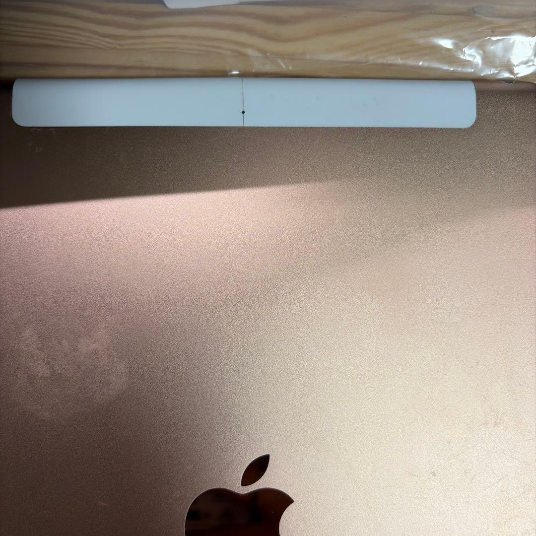 iPad 第6世代 32GB Cellular ゴールド SIMフリー