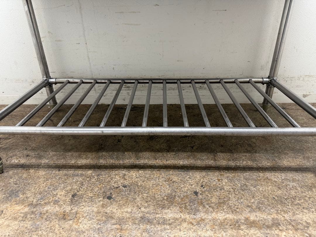 ステンレス　作業台　引き出し付き　飲食店　W１２００ｘD６００ｘＨ８００ｍｍ