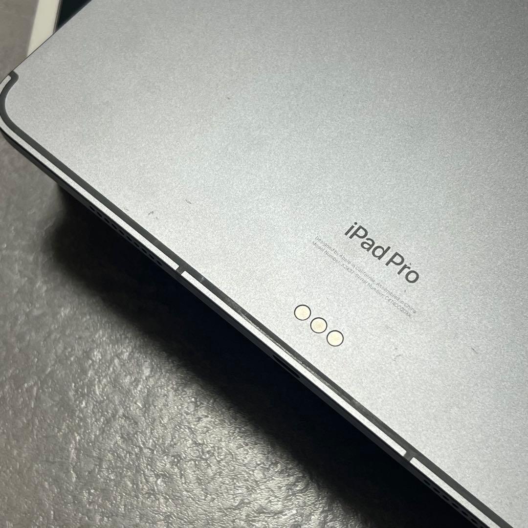 12.9インチ iPad Pro(第6世代)Wi-Fi+Cellular 2TB