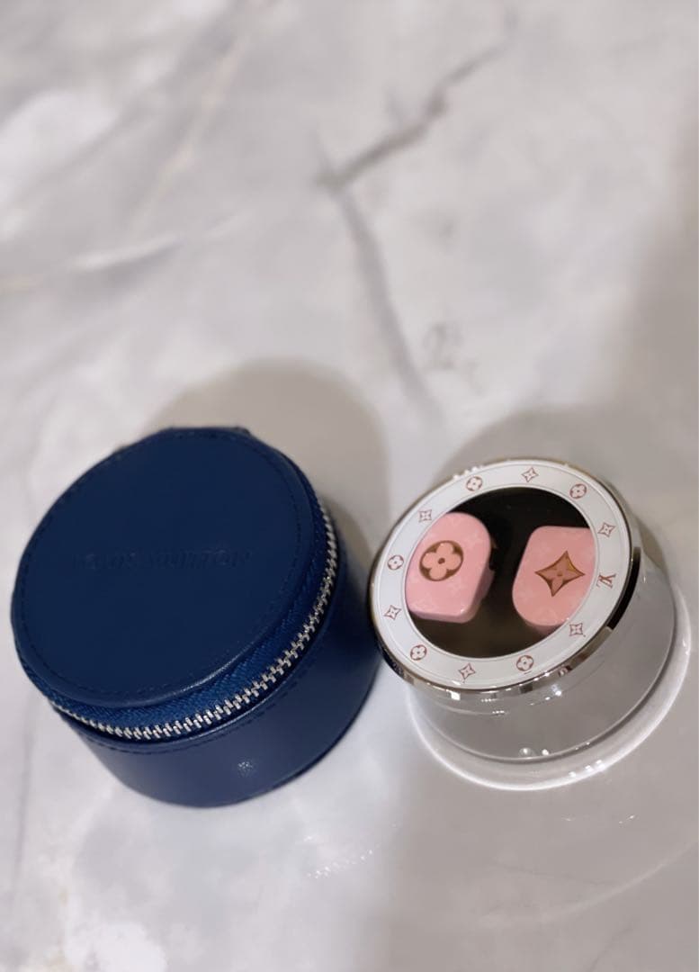 お値引き✨未使用‼️】LOUIS VUITTON ホライゾン イヤホン ピンク