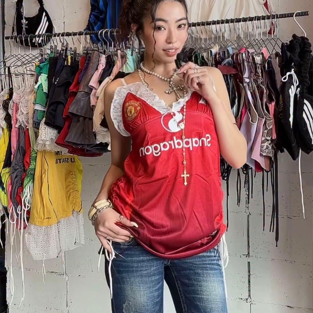 平成ギャル y2k リメイク古着 キャミソール ブラック ゴールド マーブル