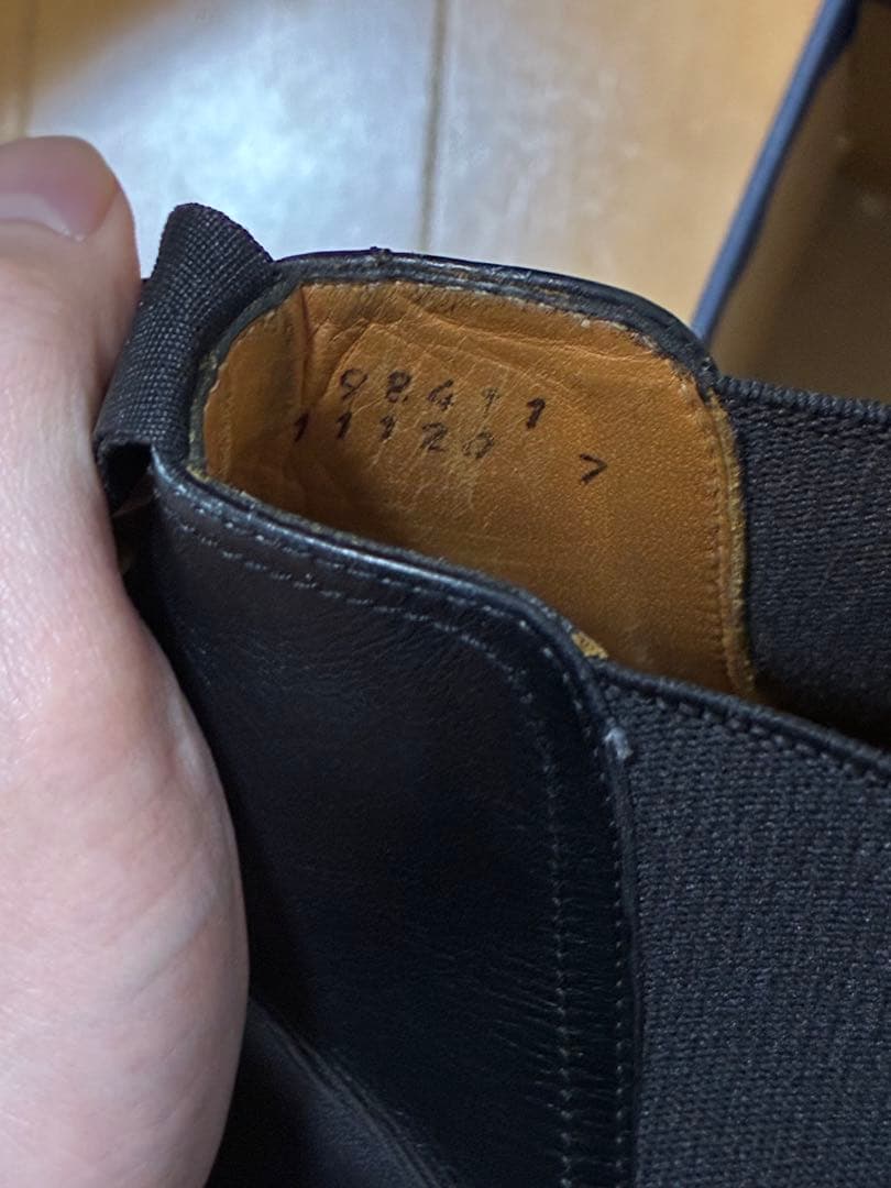 Jalan Sriwijaya サイドゴアブーツ ブラック