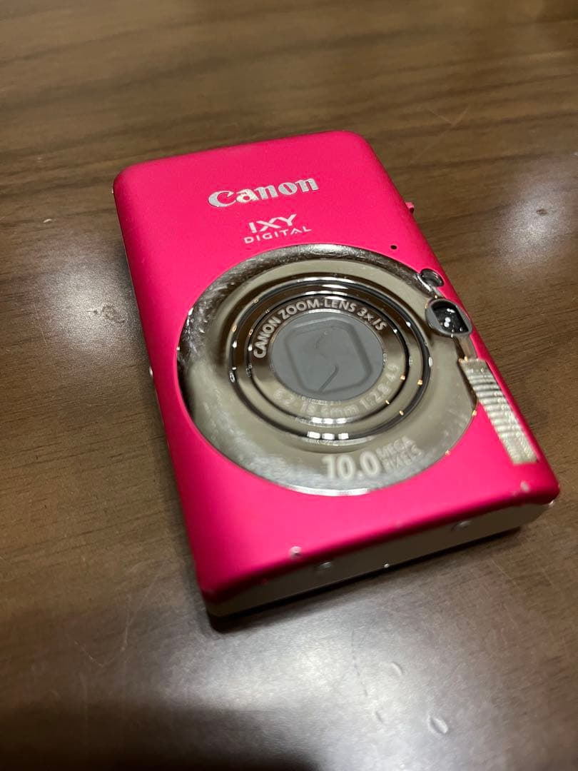 デジカメ　コンパクト　イクシー　ixy