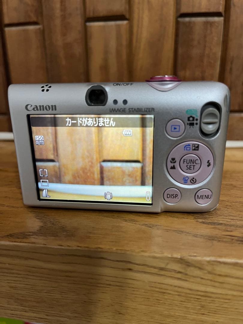 デジカメ　コンパクト　イクシー　ixy