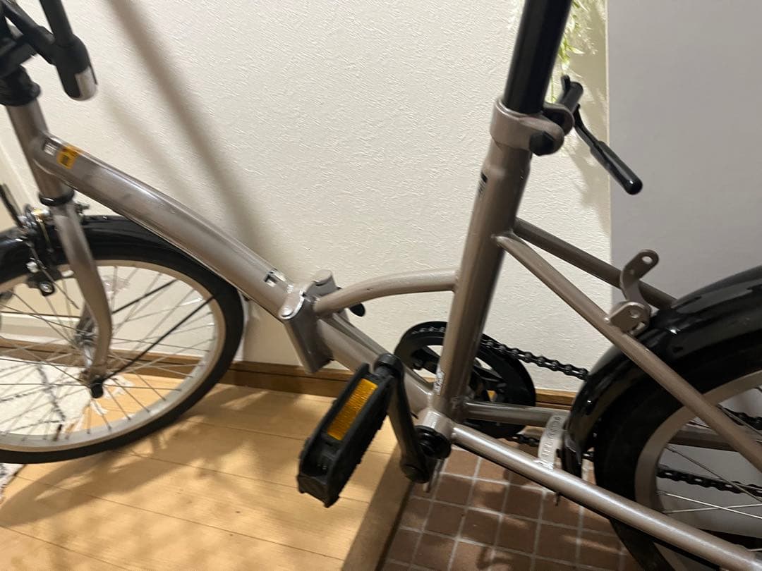 折りたたみ自転車 シルバー カゴ付き