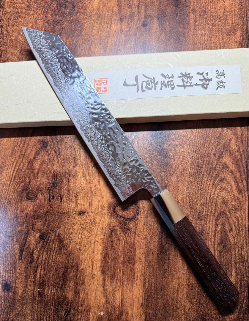 助松　和牛刀 切付　AUS10鋼 ダマスカス　鏡面　8寸　紫檀白水牛八角柄