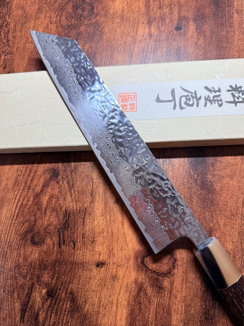 助松　和牛刀 切付　AUS10鋼 ダマスカス　鏡面　8寸　紫檀白水牛八角柄