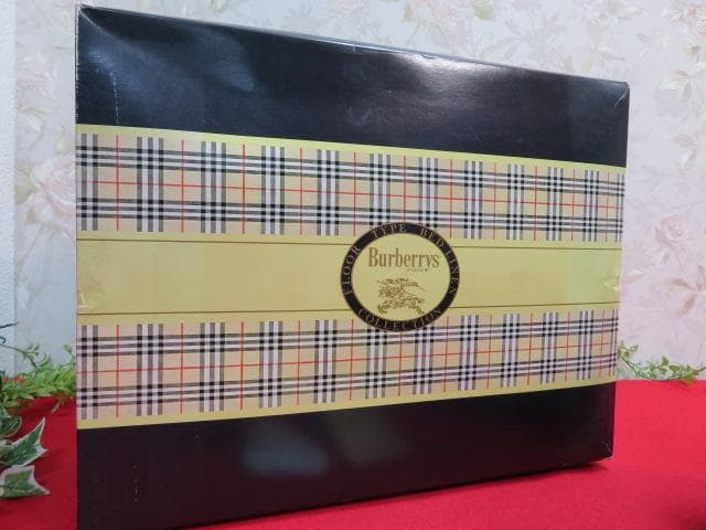 ゆ*す様 【FF283/10】未使用　Burberrys　羽毛掛ふとん(肌掛)ダ