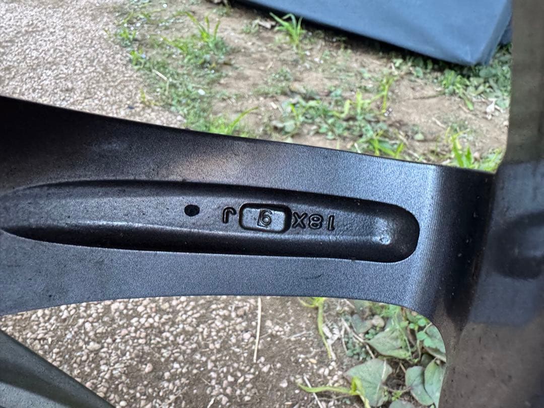 【最終値下げ】ENKEI PF07 18インチ　9j +44 pcd 100