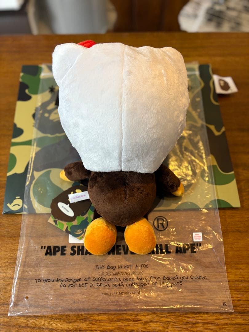 最終値下げ！　BAPE マイロ　サンリオ　キティー　PLUSH DOLL
