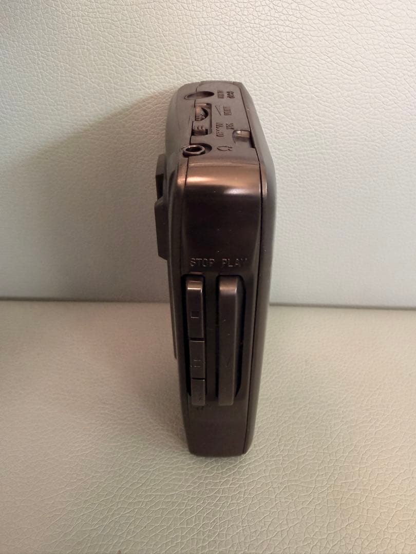 D[新品] Panasonic カセットプレーヤー RQ-P20-K