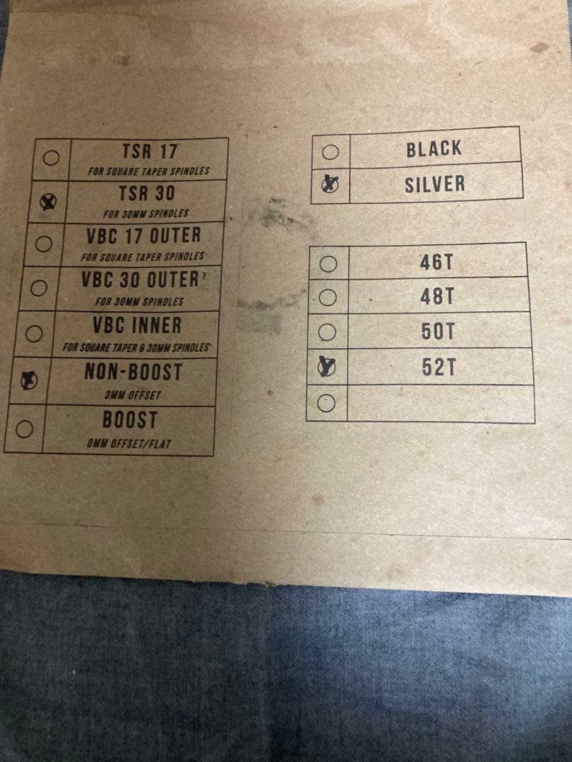 ホワイトインダストリーズ　チェーンリング　52T MR30用