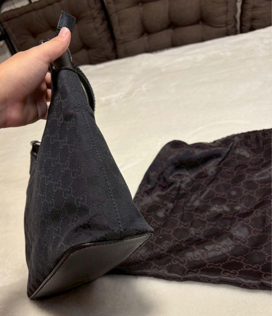 GUCCI グッチ　 ワンショルダーバッグ　バック　gg柄　ブラック　極美品