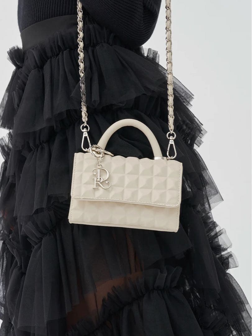 darich ダーリッチ DRチャームチョコレートハンドバッグ アイボリー