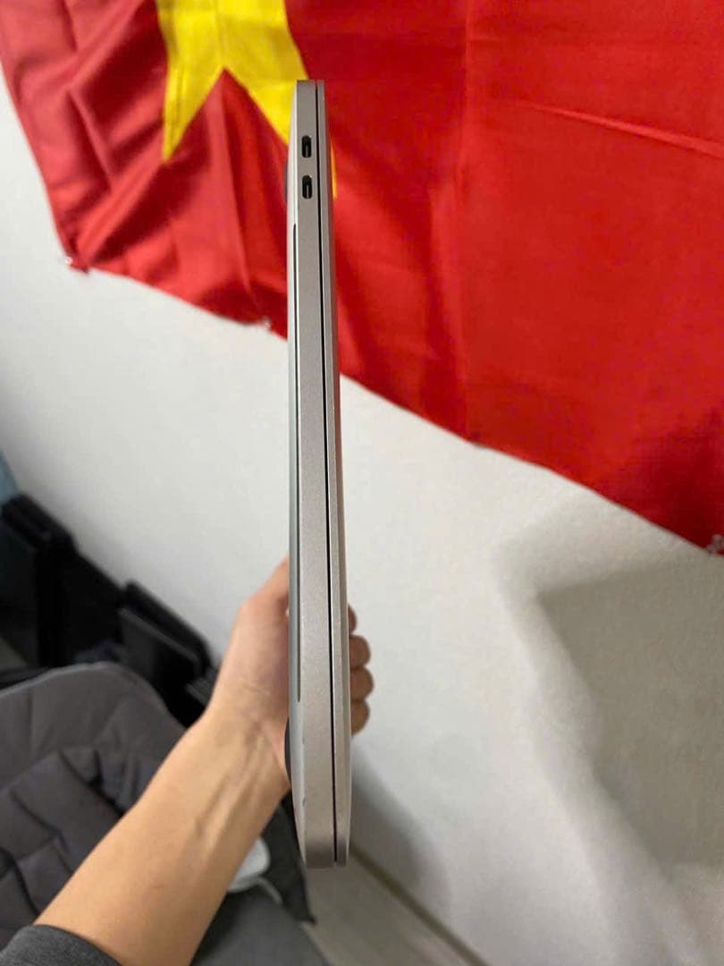 Macデスクトップ MacBook Pro (13-inch, 2019)
