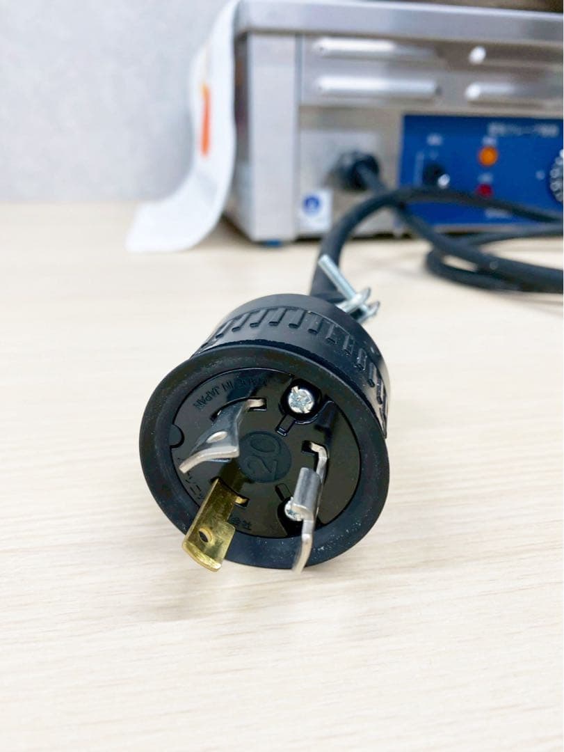 新年価格‼️クレープ【ニチワ200V 電気クレープ焼器CM-410H