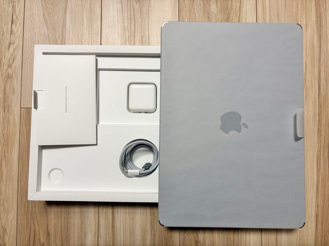 Apple MacBookAir 15インチ M3 16GB 512GB SSD