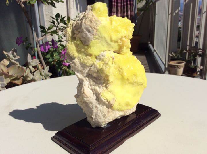 サルファー 硫黄 原石 綺麗な黄色