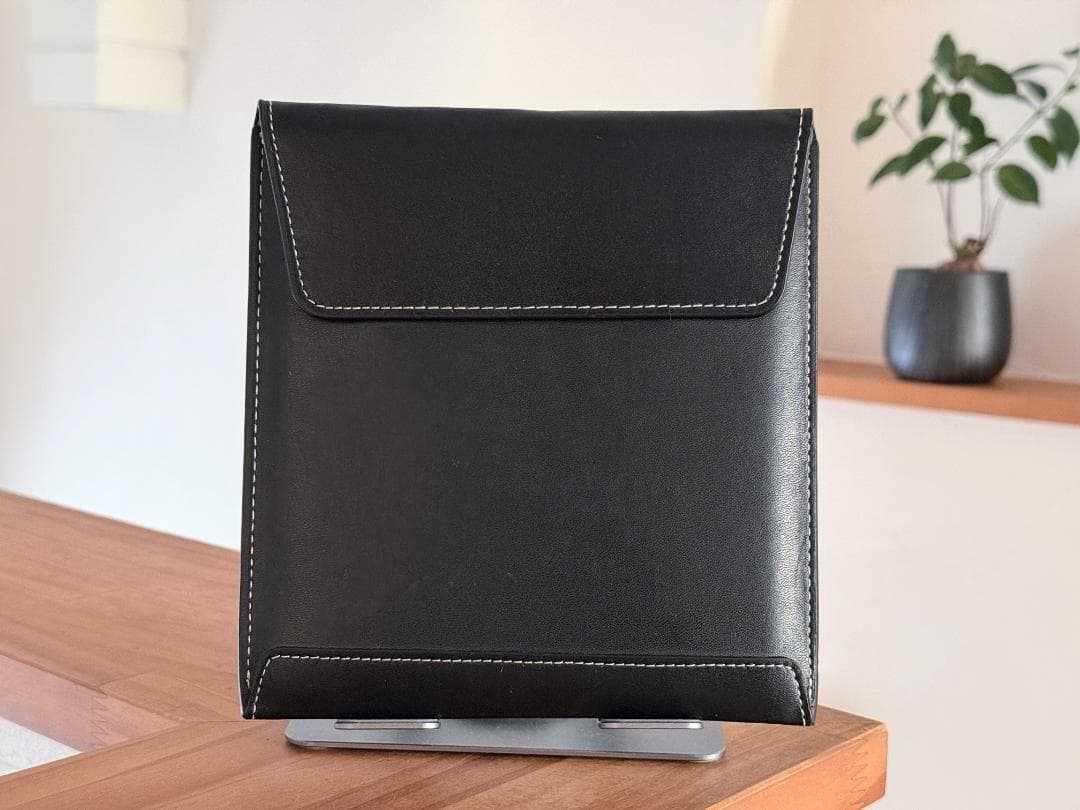 美品 Kindle Oasis 第10世代 32GB 広告なし LTE対応モデル