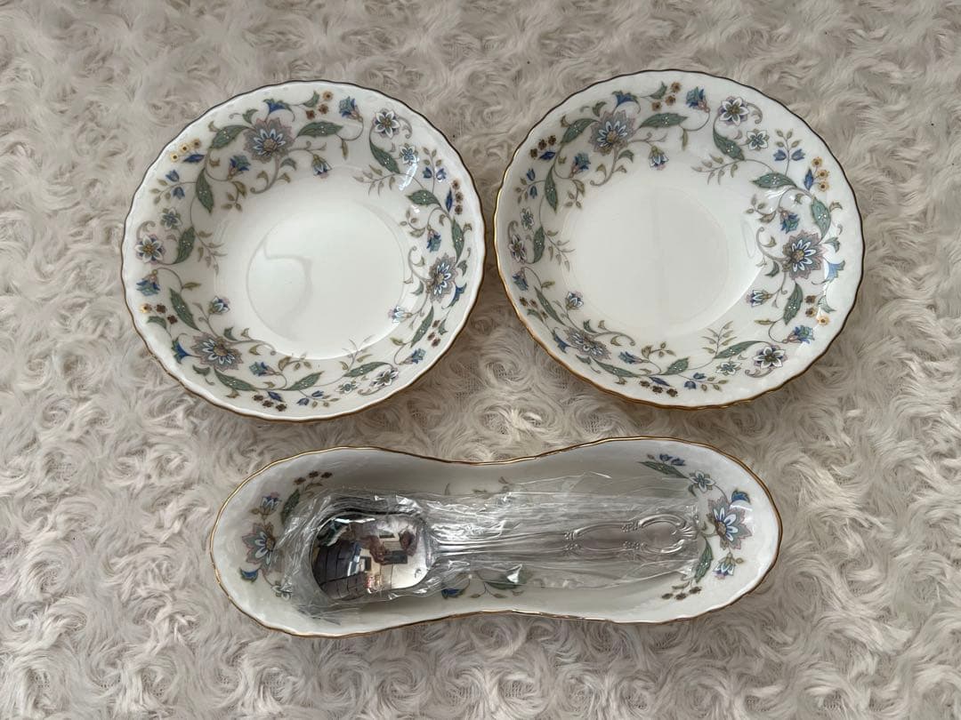 ノリタケ　コンテンポラリー　カリフパレス　ボウル＆カトラリーケース〈６点セット〉