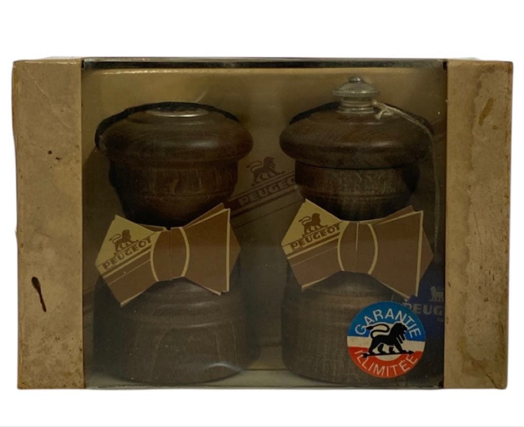 未使用品　プジョー　ソルトミル&ペッパーミルセット　25シ220