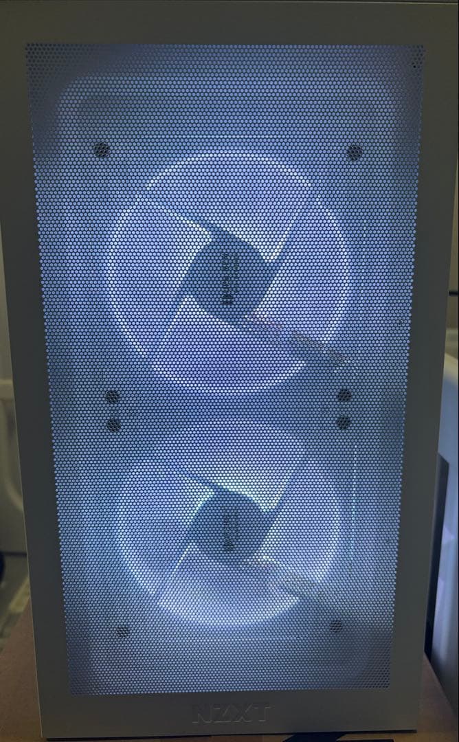 265KF、RTX5060ti16GB搭載、自作デスクトップPC