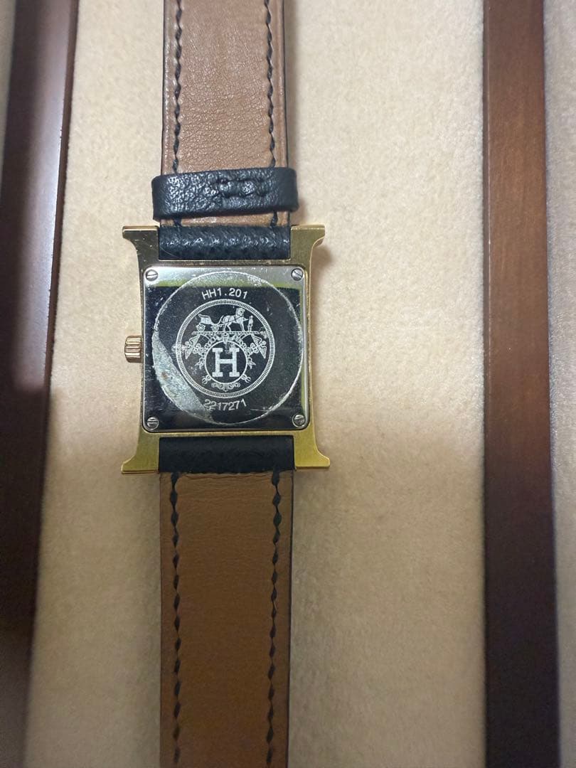 HERMES アナログ時計 ブラックレザー