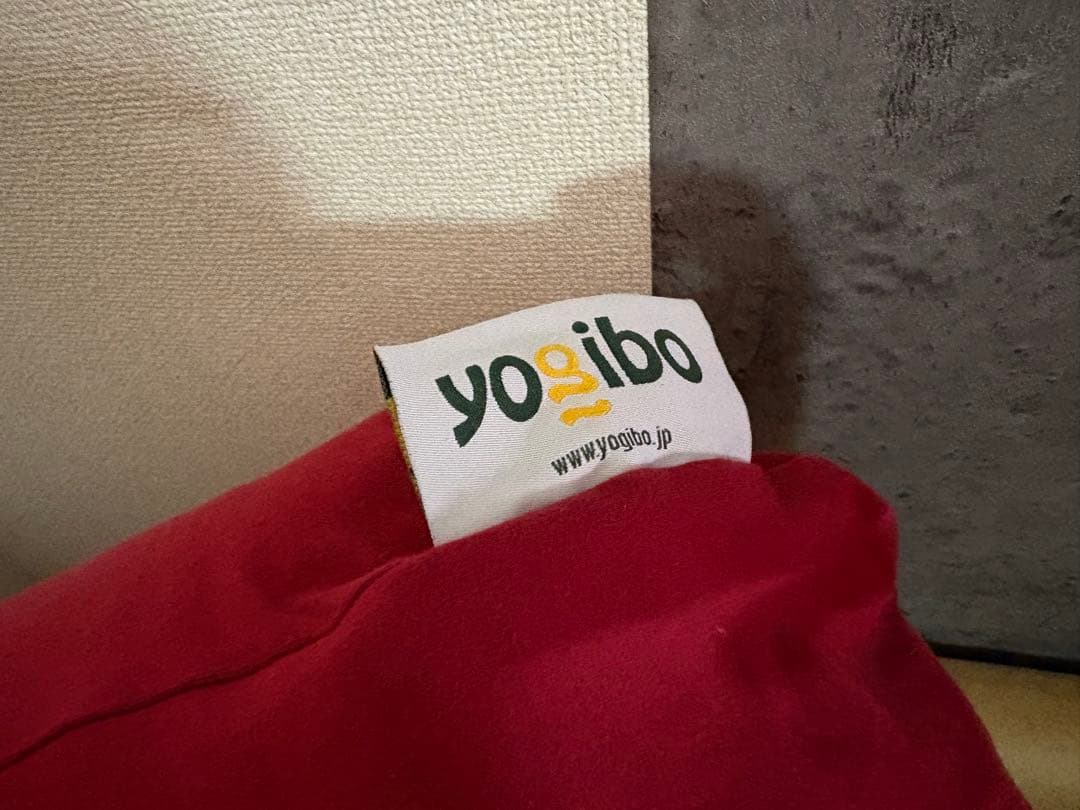 【yoibo mini】 ヨギボーミニ 赤