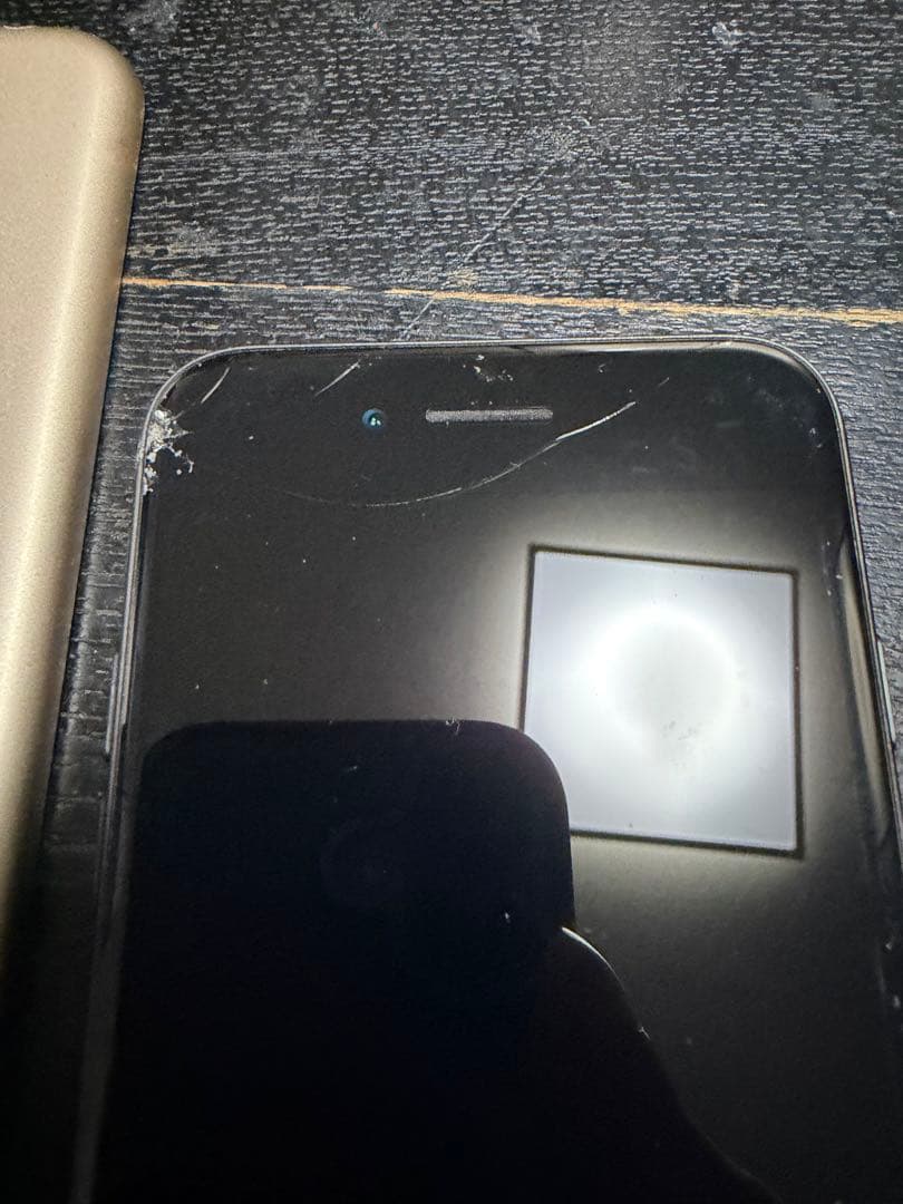 iPad ミニ 4 セルラー16G+ ミニ5 64G＋iPhone 8 64G