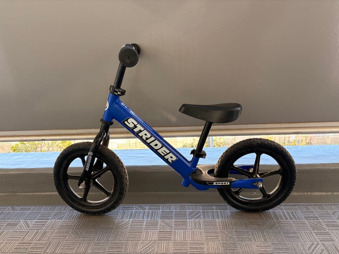 STRIDER ストライダースポーツモデル 青 ブルー