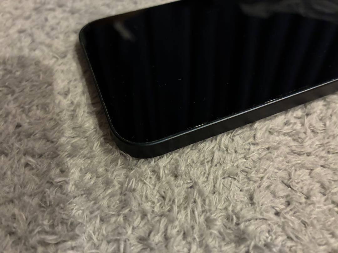 iPhone 13 128G 本体　simフリー