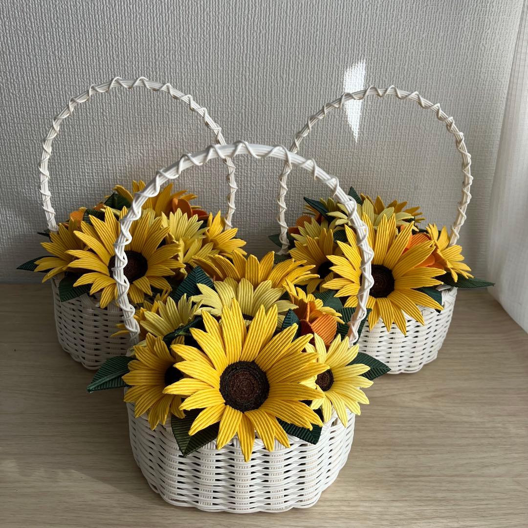 森ママ　ひまわり花かご&ポインセチアかご