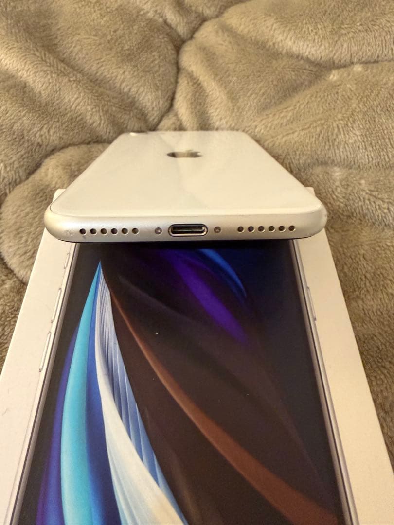 Apple iPhone SE2 SE 第二世代 128GB