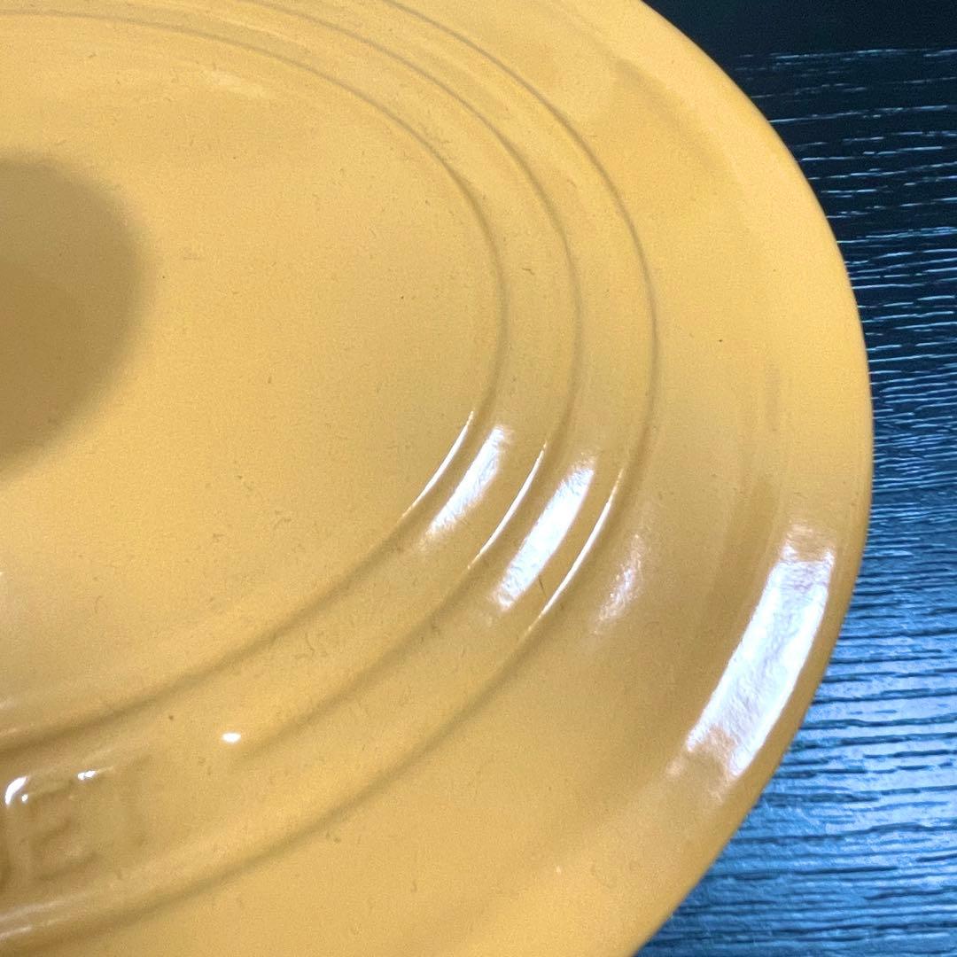 LE CREUSET ルクルーゼ　ココットオーバル25cm イエロー　未使用