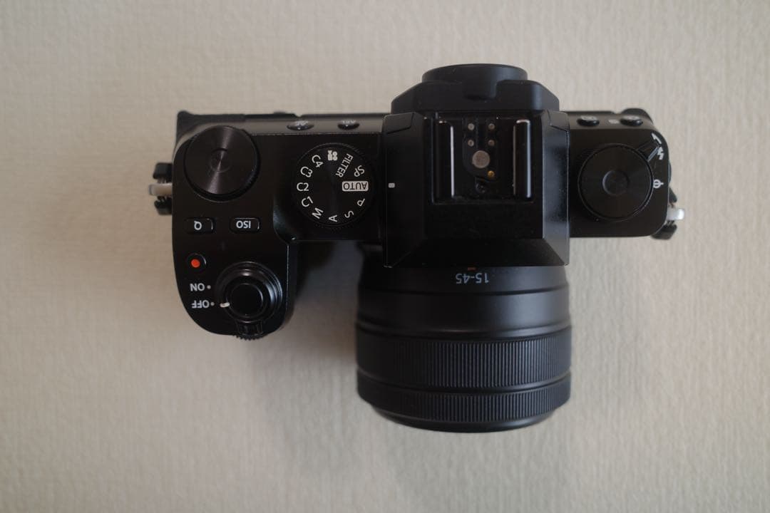Fujifilm X-S10 ミラーレス一眼