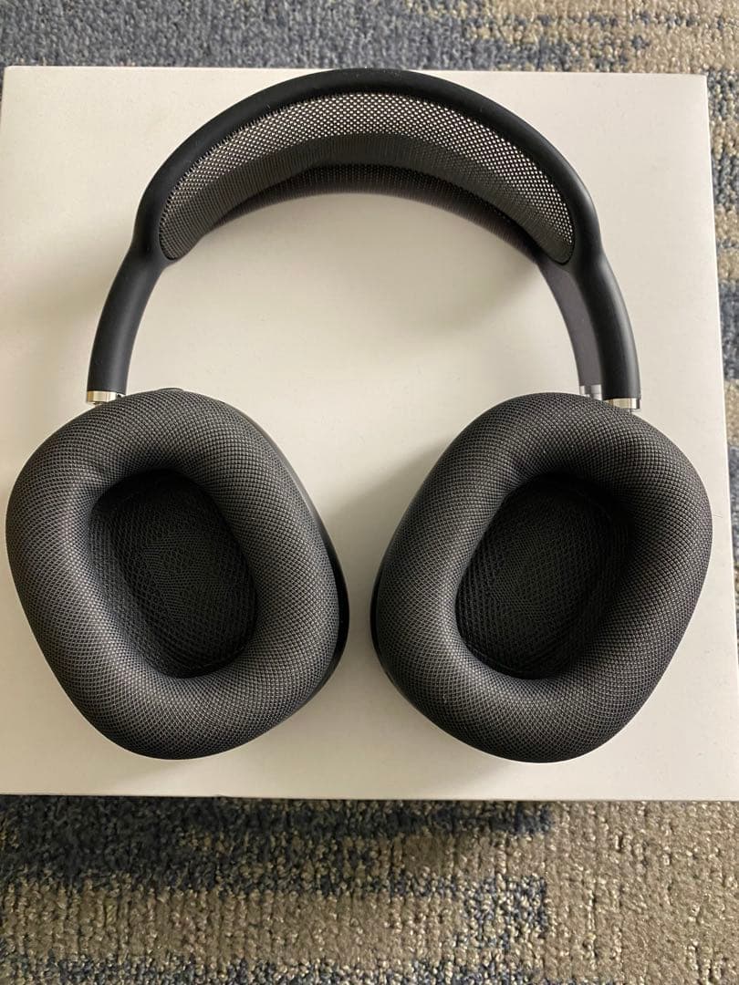 AirPods Max ブラック本体