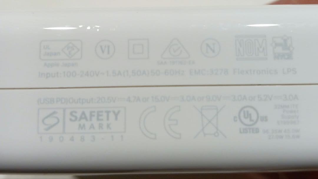 美★アップル純正アダプタ96wUSB-C POWER ADAPTER　充電コード