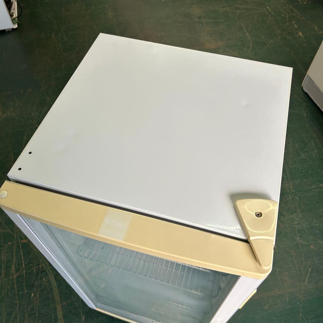 141業務用 冷蔵ショーケース オフィスコンビニ XW-105 左右開き 小型