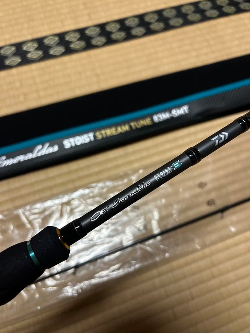 【新品未使用】エメラルダスSTOIST ストイストST83M-SMT