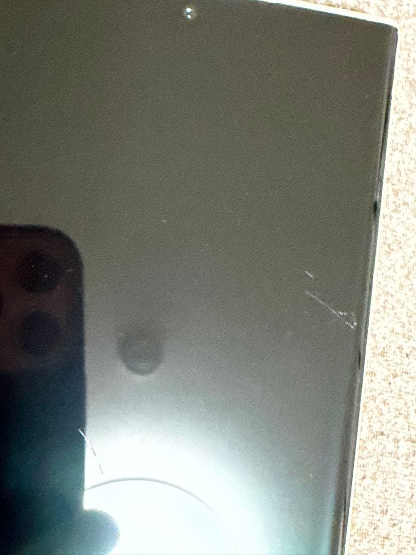 Samsung Galaxy S23 Ultra クリーム 本体