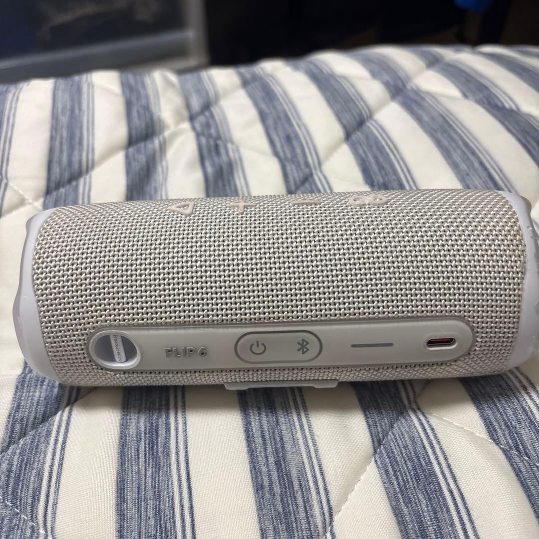 JBL Bluetooth スピーカー ホワイト