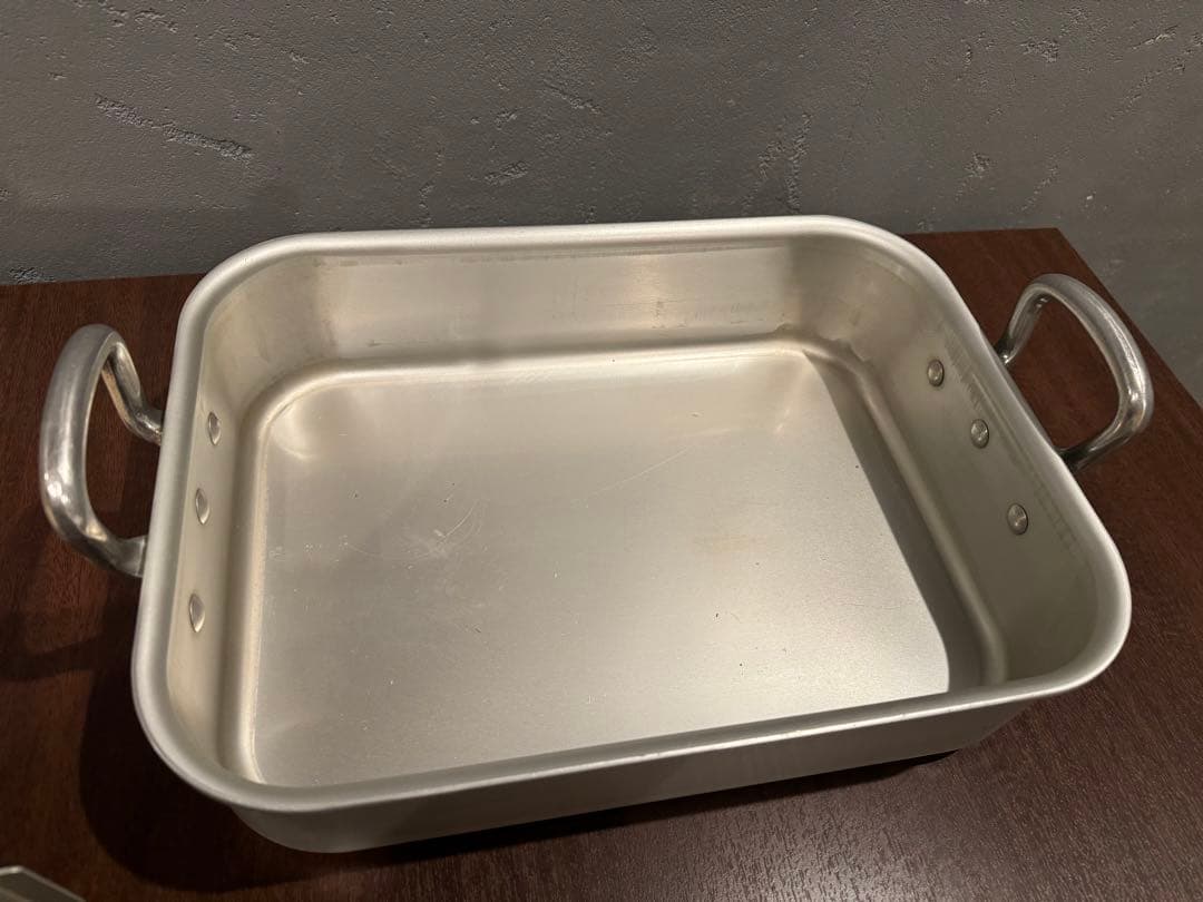 【超希少】中尾アルミ特注品　アルミおでん鍋（仕切り付き角形鍋）25cm×35cm