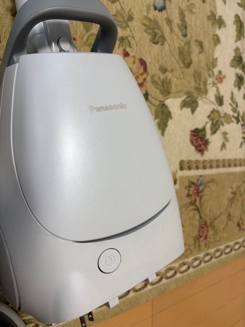 Panasonic　パナソニック掃除機　紙パックMC-PJ22A 2023年製
