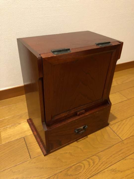 姫鏡台  レトロ