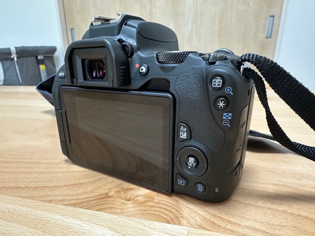 【美品】Canon EOS Kiss X9