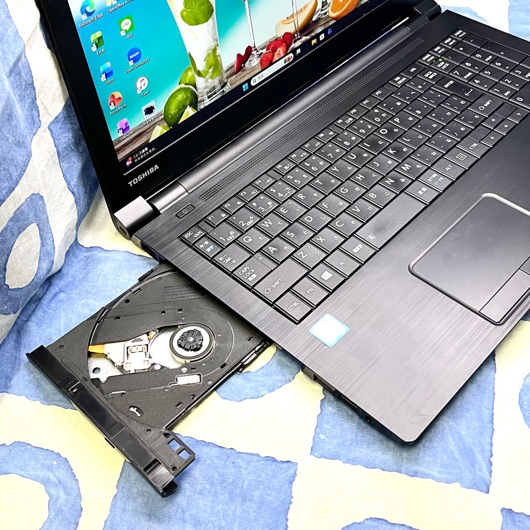 爆速SSD500G☆i5☆大人な黒ノートパソコン♪カメラ付！第6世代！Win11