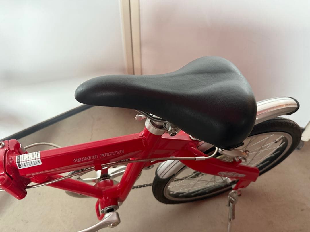 サカモトテクノ　カリブーライト・オート　ポリッシュ　6段変速　折り畳み20インチ