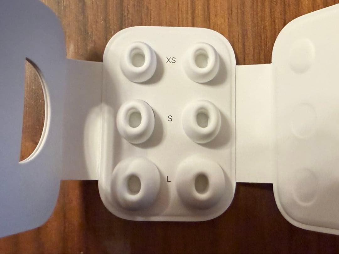 AirPods pro 第2世代　Lightning