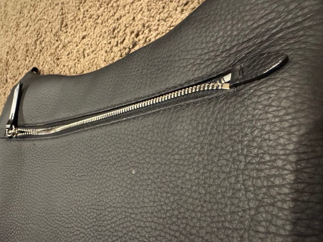 マルジェラ　5AC ボディー バックSB1WG0017 P4746